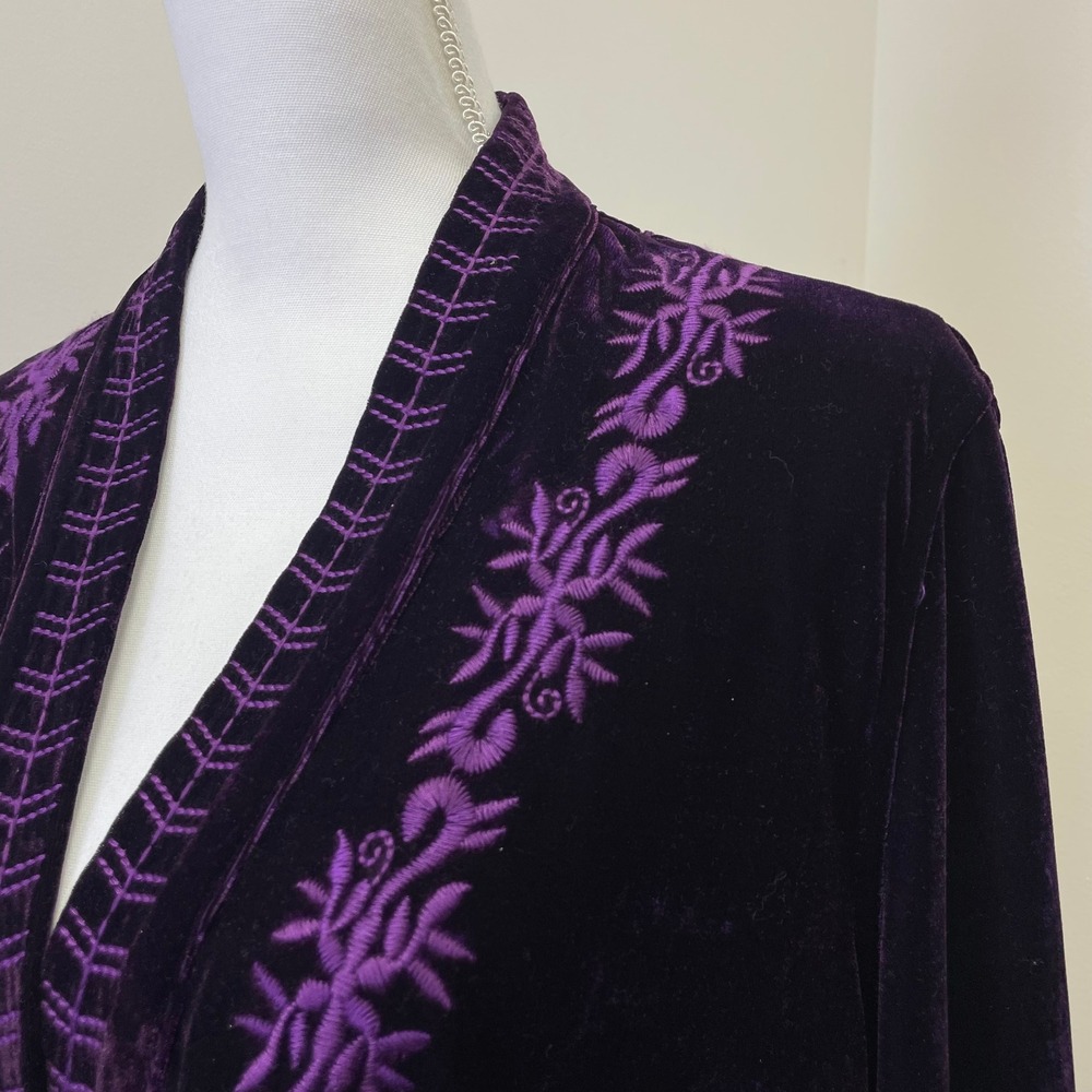 Paparazzi Purple Velvet Embroidered Open Front Cardigan Jacket M Boho - Picture 2 of 16